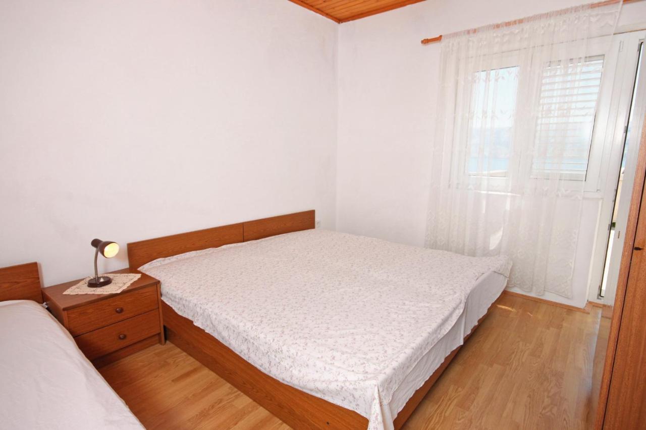 Apartment Metajna 6351A エクステリア 写真